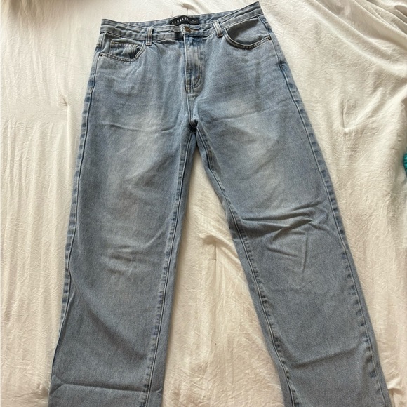 Straight Blue Jeans - Picture 3 of 5